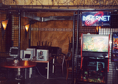 Eines der ersten Internetcafés der Dresdner Neustadt in der GrooveStation