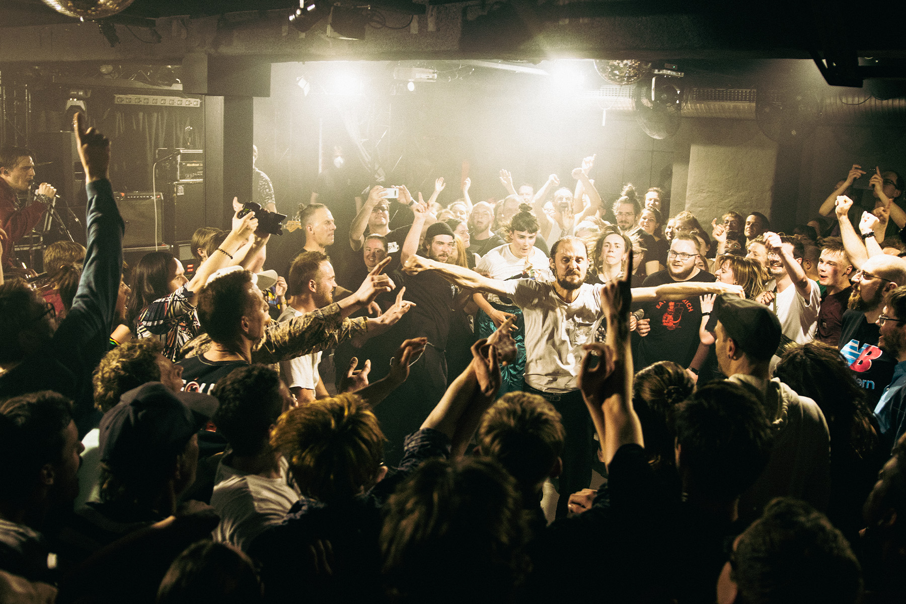 Milliarden Konzert in der GrooveStation Dresden